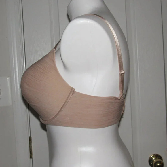 VICTORIA'S SECRET Perfect Shape Underwire Bra Size 38DDD - Picture 2 of 5